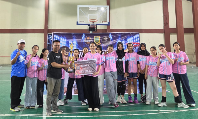 Tim Basket  Putri SMPN 6 Surabaya Sabet Juara 1 Wali Kota Cup Basketball 2026