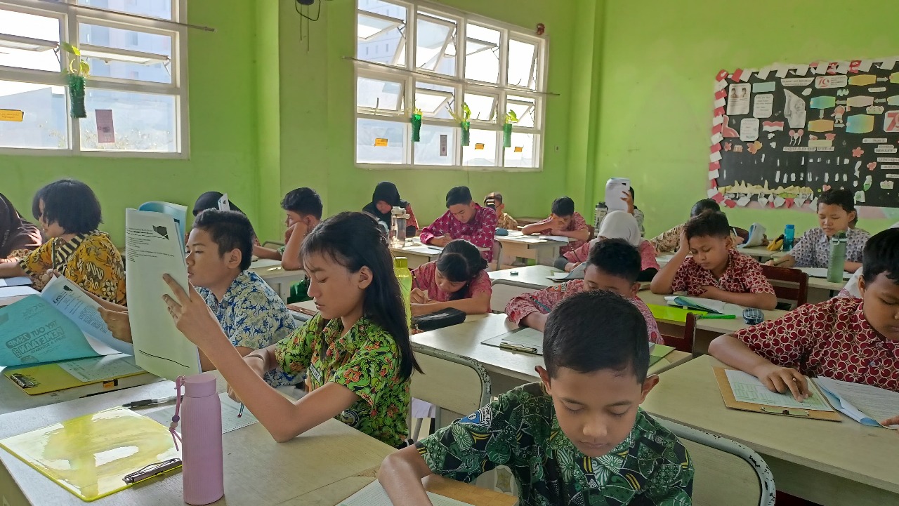 SMP Negeri 6 Surabaya Laksanakan Matrikulasi Akademik Kelas VII Bersama SSC Surabaya
