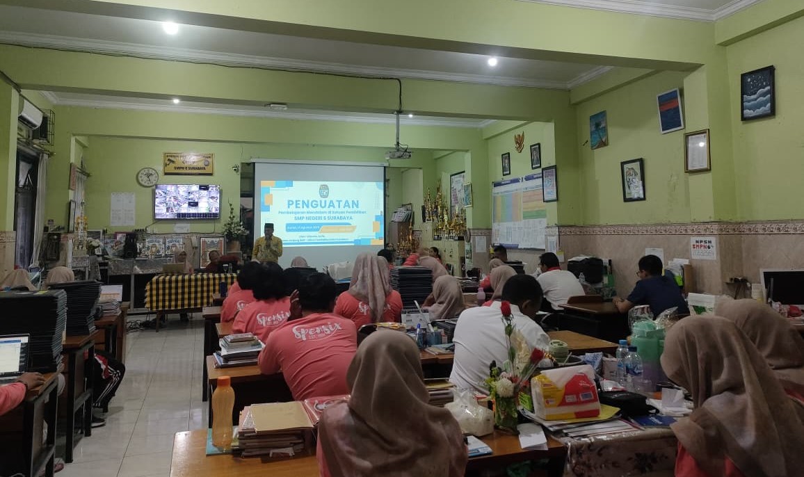 Penguatan Pembelajaran Mendalam di SMP Negeri 6 Surabaya